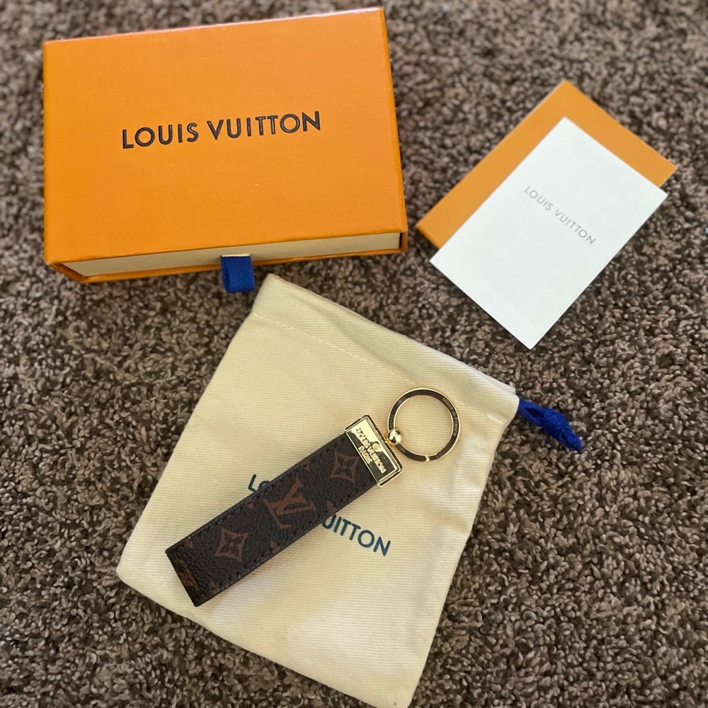 Louis Vuitton Dragonne Keychain
